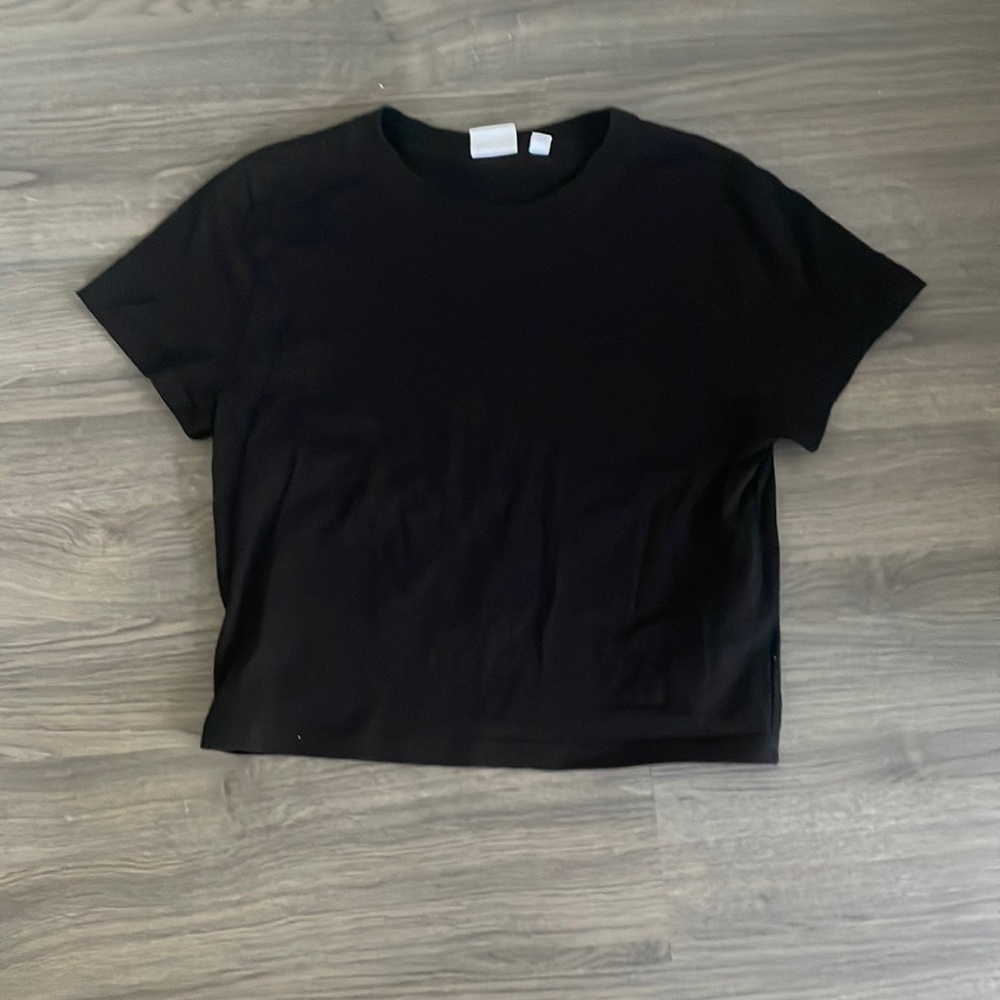 Sunday Best Wonderland Tee